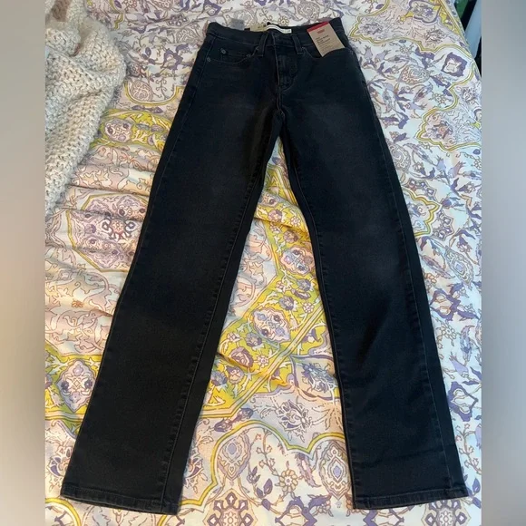 Levi’s 724 HIGH RISE SLIM STRAIGHT WOMEN'S JEANS - Picture 6 of 9